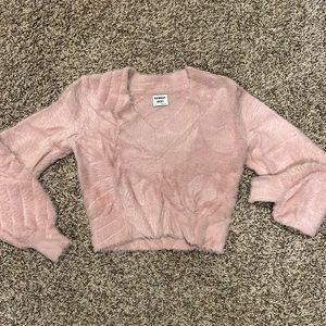 Aritzia Sunday best pink fuzzy dropped v neck sweater xs